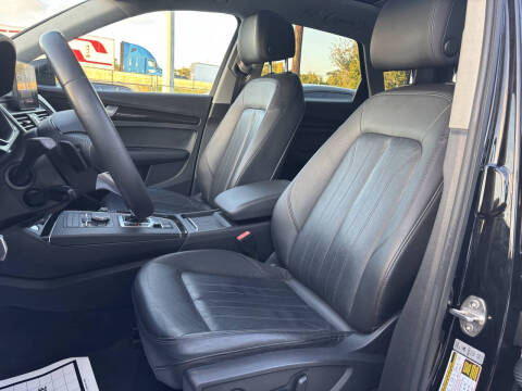 2020 Audi Q5 quattro Premium 45 TFSI