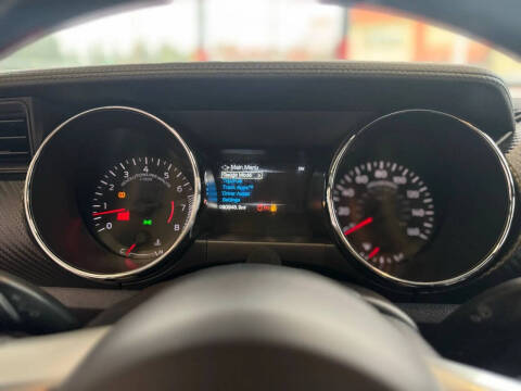 2015 Ford Mustang V6