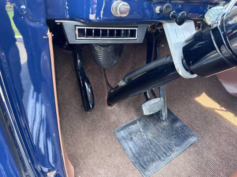 1948 Ford F-100