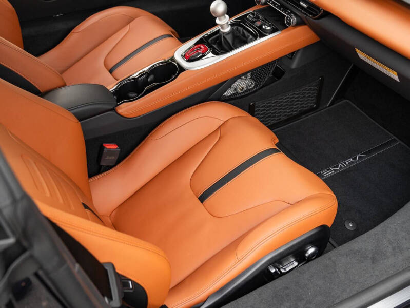 2026 Lotus Emira V6 SE