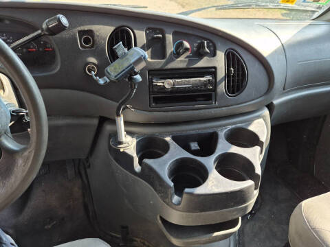 2008 Ford E-Series E-250