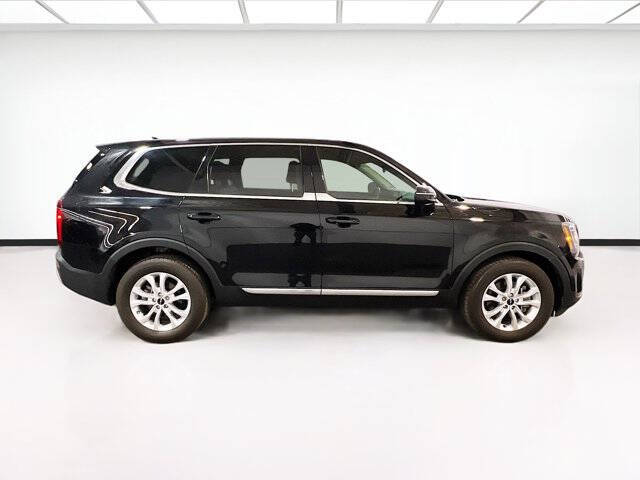 2022 Kia Telluride LX