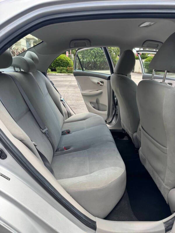 2011 Toyota Corolla S