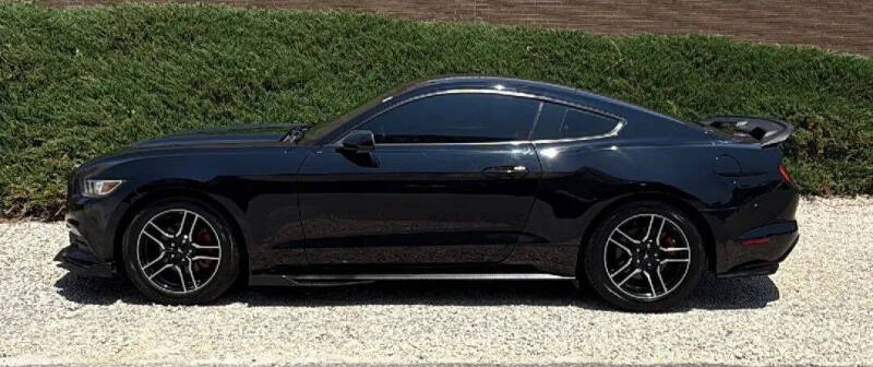 2016 Ford Mustang V6