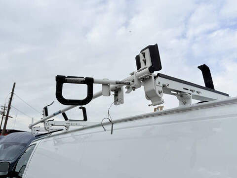 2013 Chevrolet Express 2500