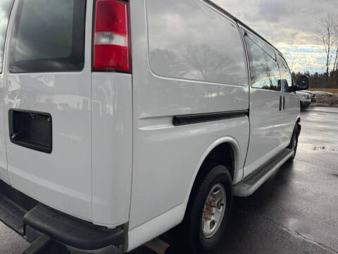 2018 Chevrolet Express 2500
