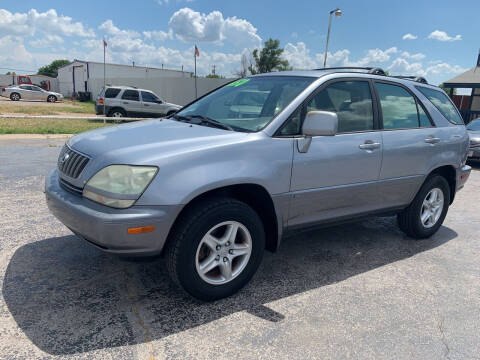 2002 Lexus RX 300 for sale at AJOULY AUTO SALES in Moore OK