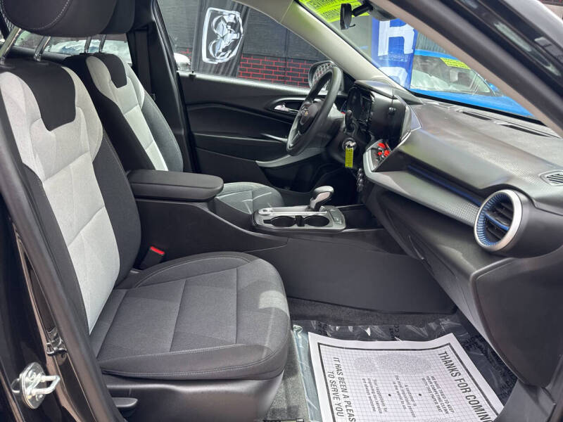 2026 Chevrolet Trax LS