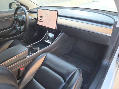 2020 Tesla Model 3 Standard Range