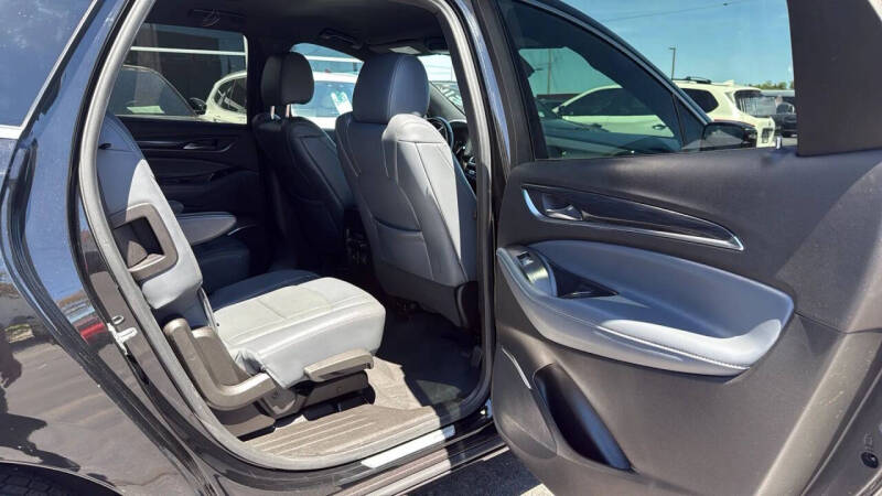2022 Buick Enclave Premium