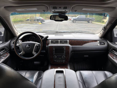 2009 GMC Yukon XL Denali