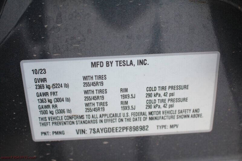 2023 Tesla Model Y Long Range