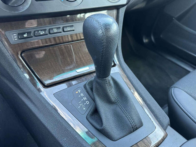 2005 BMW X3 2.5i