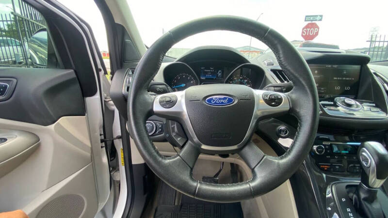 2015 Ford Escape Titanium