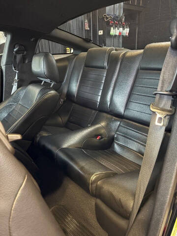 2010 Ford Mustang V6