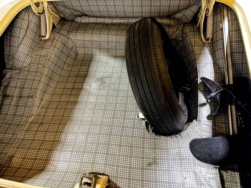 1957 Ford Thunderbird