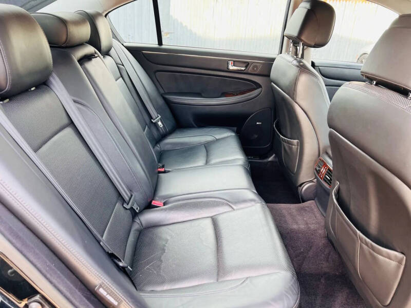 2011 Hyundai Genesis 4.6L V8