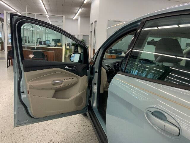 2013 Ford C-MAX Hybrid SE