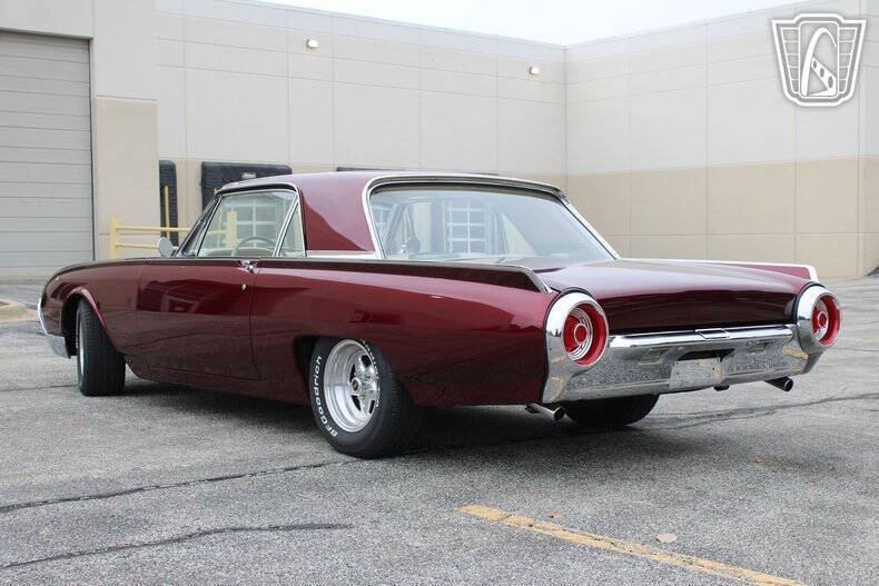 1962 Ford Thunderbird