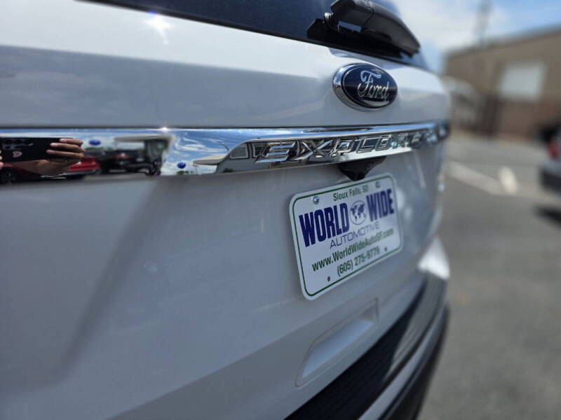 2018 Ford Explorer