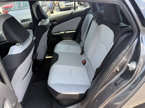 2017 Toyota Prius Two