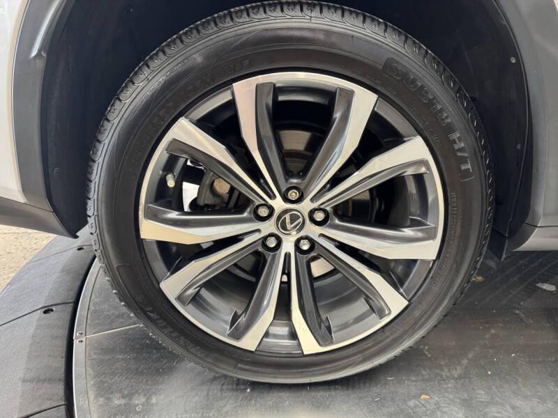 2019 Lexus RX 450hL Luxury