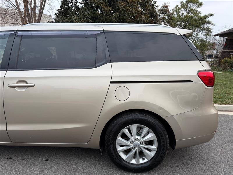2016 Kia Sedona LX