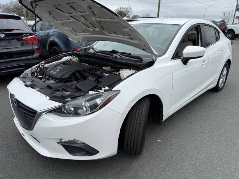 2016 Mazda MAZDA3 i Sport