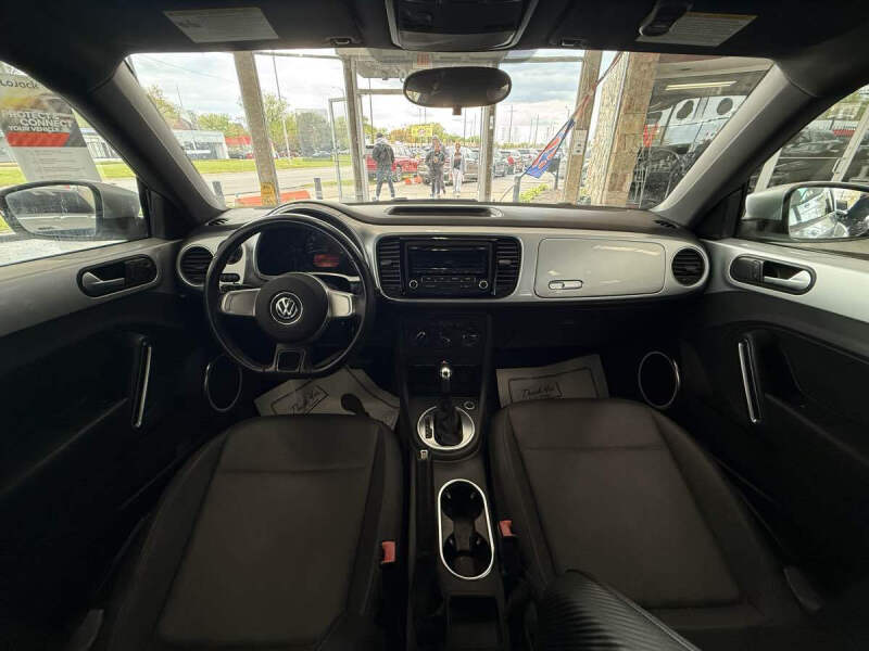 2012 Volkswagen Beetle