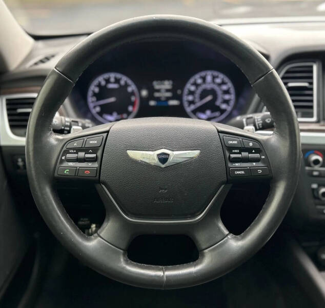 2016 Hyundai Genesis