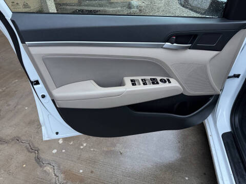 2020 Hyundai Elantra SEL