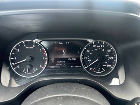 2022 Nissan Rogue SV