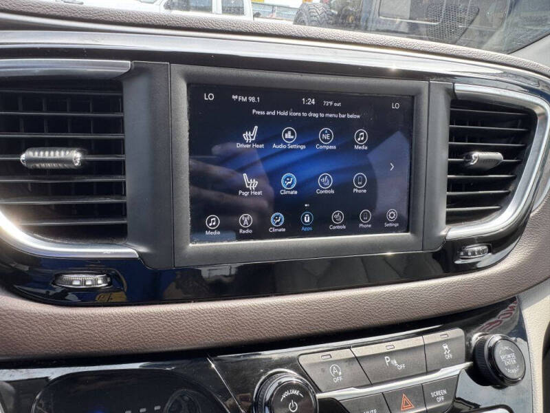 2018 Chrysler Pacifica Touring L