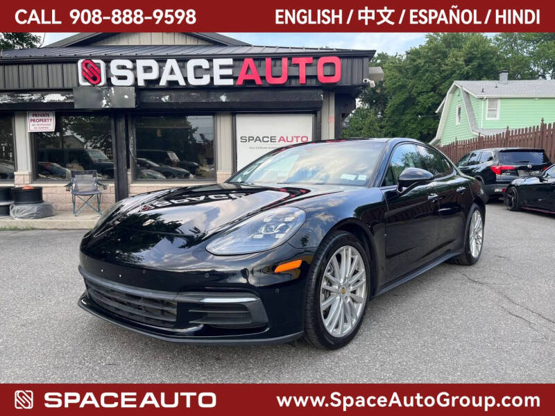 2017 Porsche Panamera