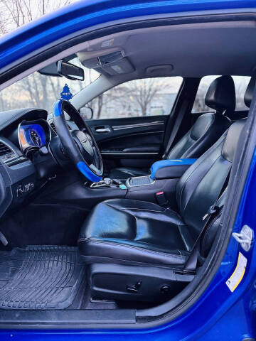 2018 Chrysler 300 Touring