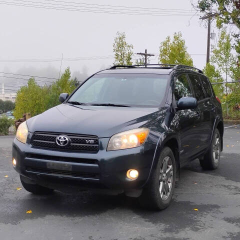 2008 Toyota RAV4 Sport's photo