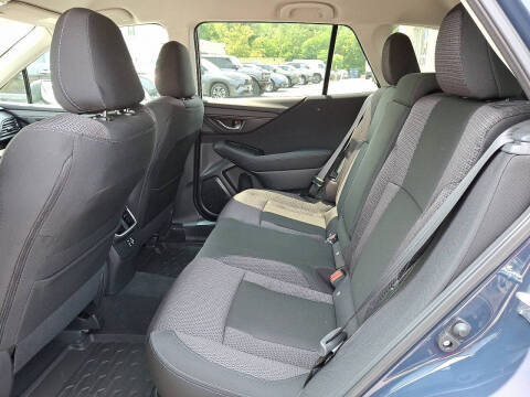 2025 Subaru Outback Premium