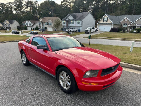 2007 Ford Mustang V6 Deluxe