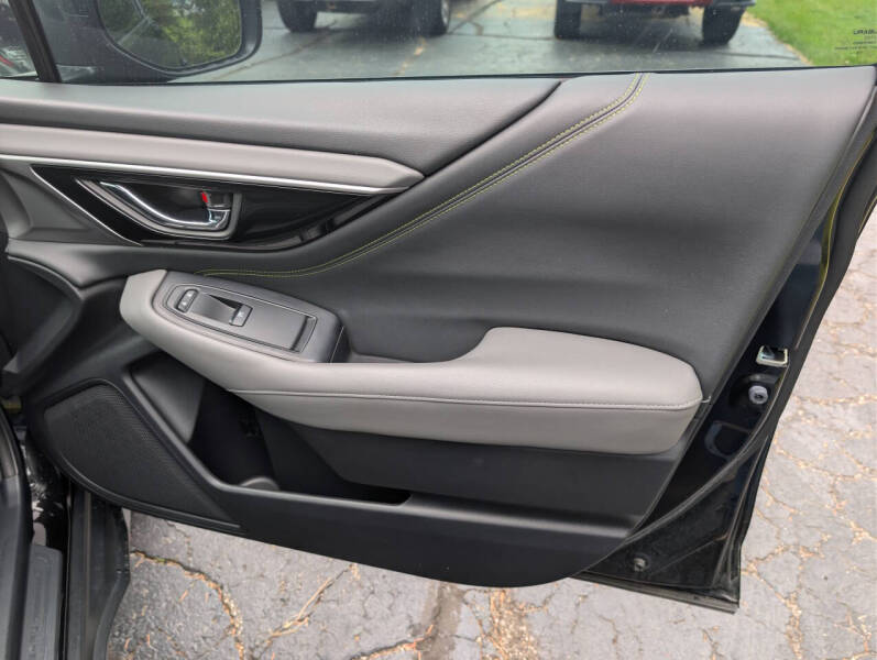 2020 Subaru Outback Onyx Edition XT