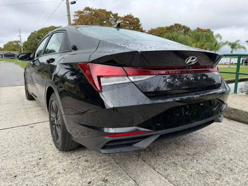 2022 Hyundai Elantra