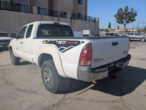 2006 Toyota Tacoma PreRunner V6