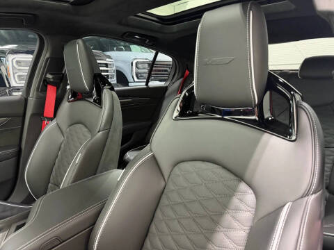 2025 Cadillac CT5-V Blackwing