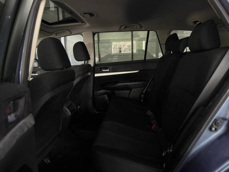 2012 Subaru Outback 2.5i Premium