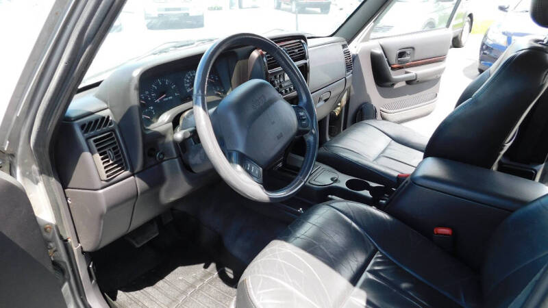 2000 Jeep Cherokee Limited