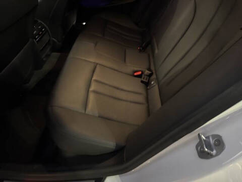 2019 BMW 5 Series 530i