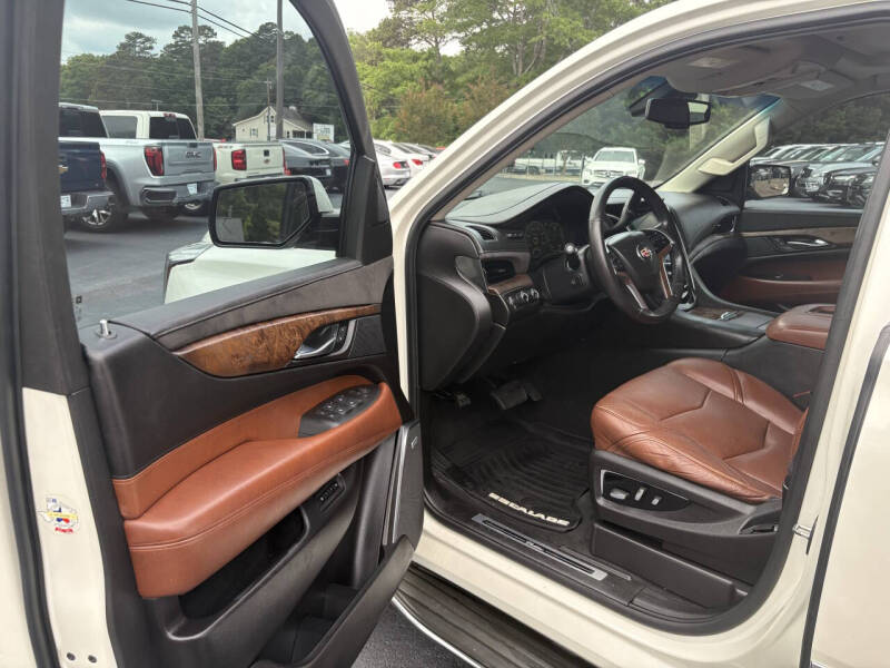 2015 Cadillac Escalade Luxury