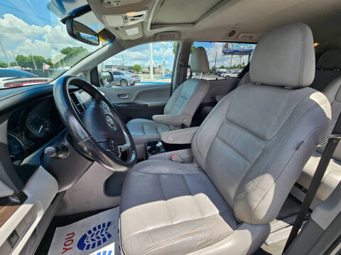 2017 Toyota Sienna