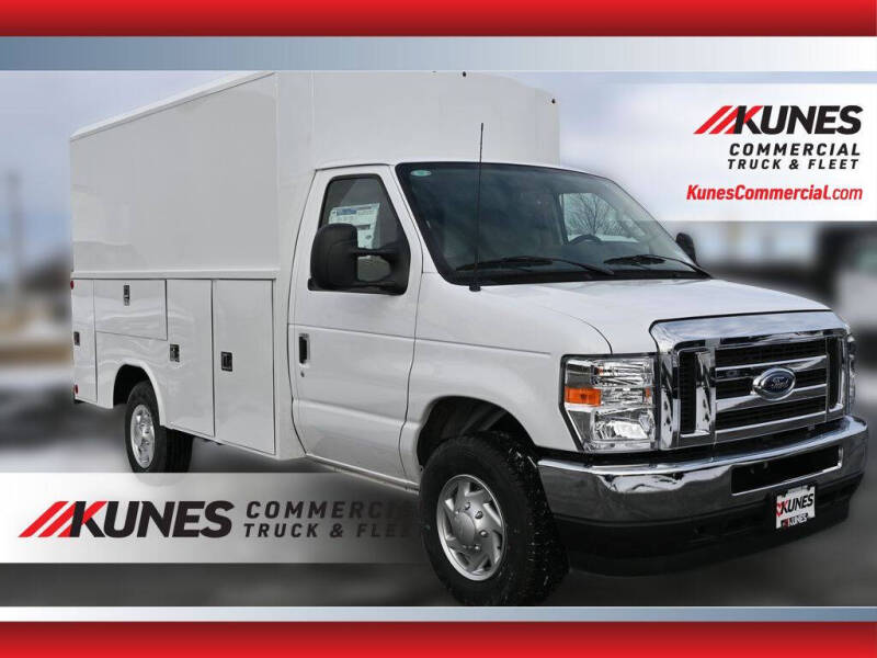 2025 Ford E-Series