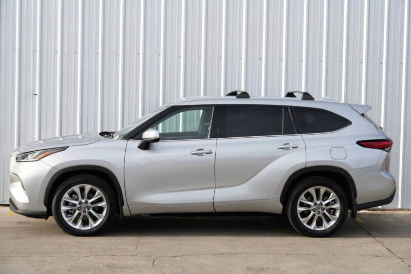 2023 Toyota Highlander Limited