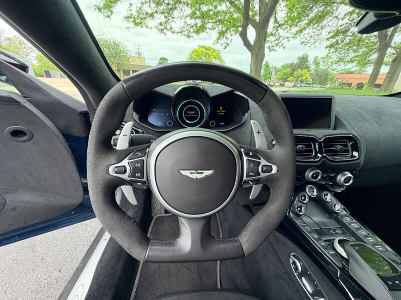 2020 Aston Martin Vantage